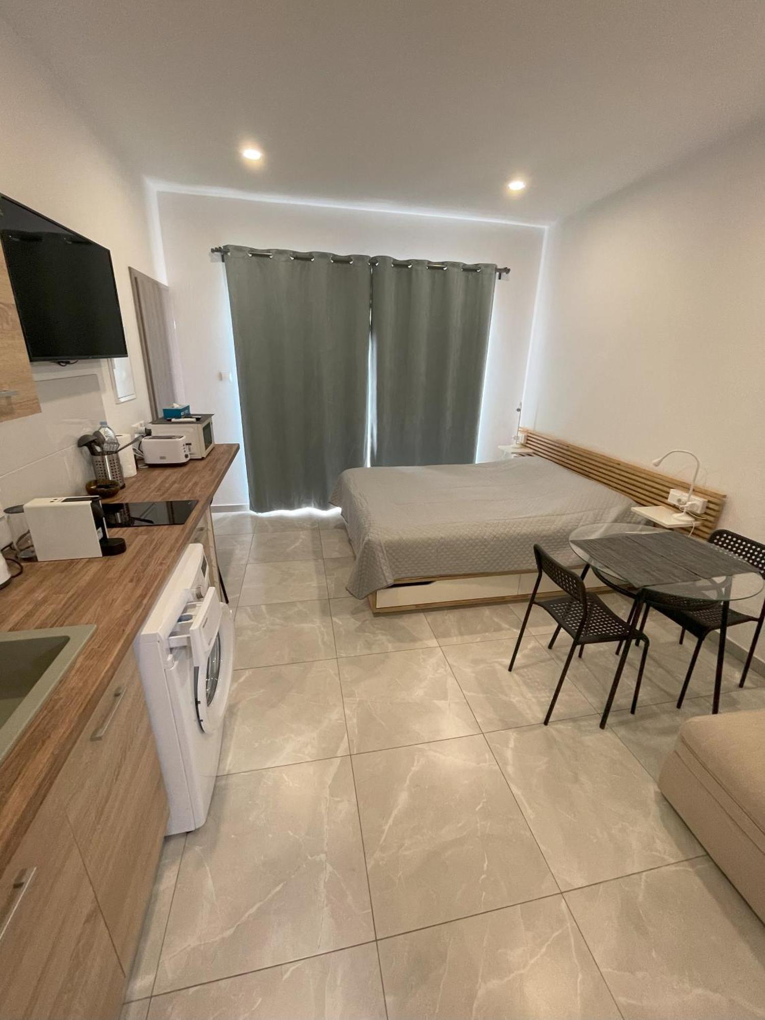 Arf Apartments - With Jacuzzi At The Complex Emba Εξωτερικό φωτογραφία