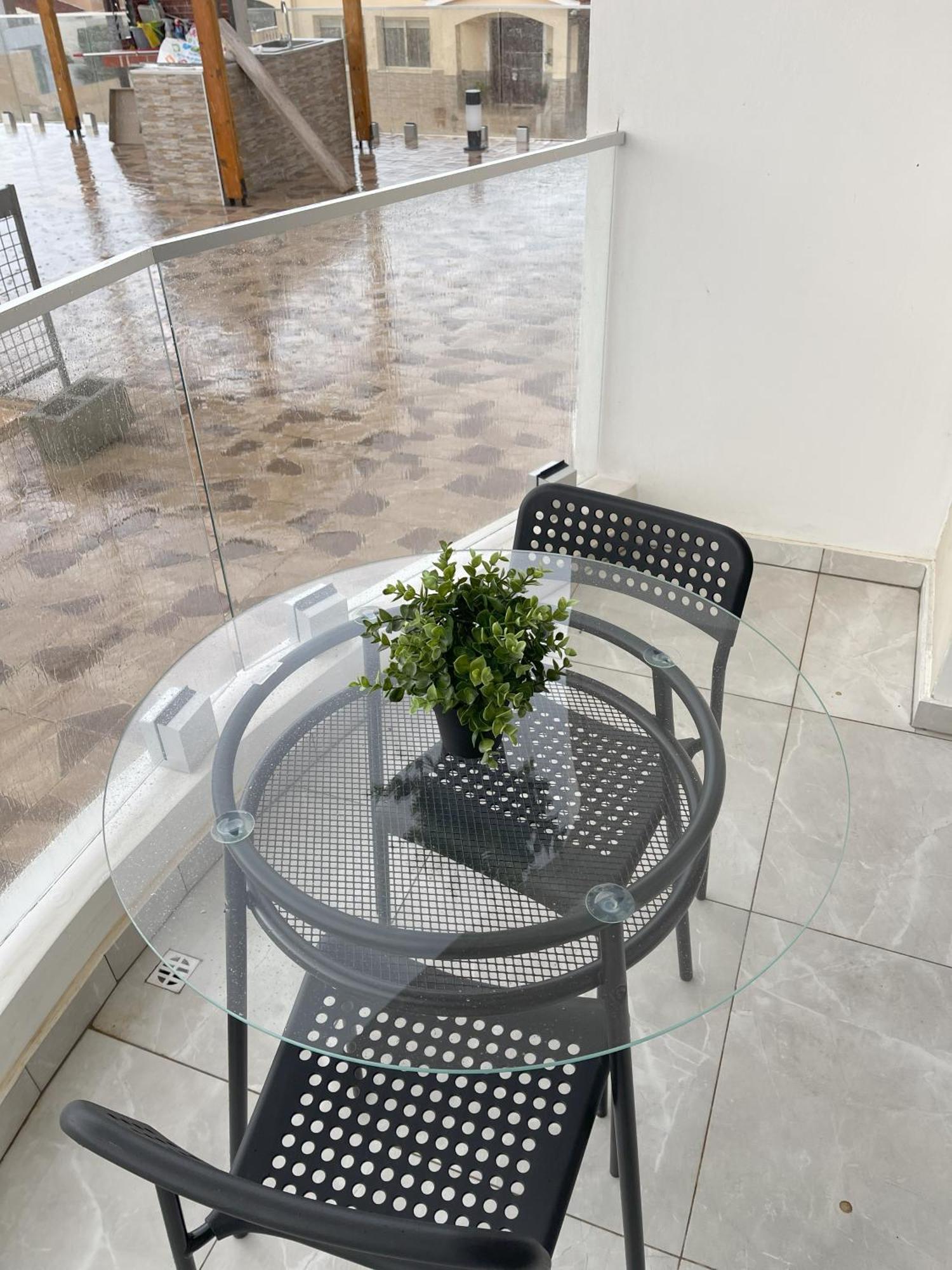 Arf Apartments - With Jacuzzi At The Complex Emba Εξωτερικό φωτογραφία
